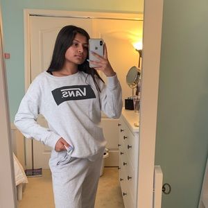 Oversized grey VANS sweatshirt